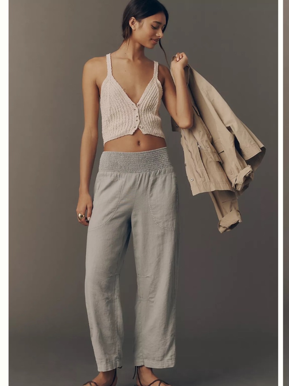 The Reese Linen Blend Pull-On
Barrel Pants by Pilcro